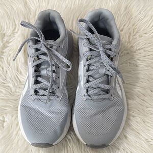Reebok Women's Gray Athletic Shoes Size 8.5